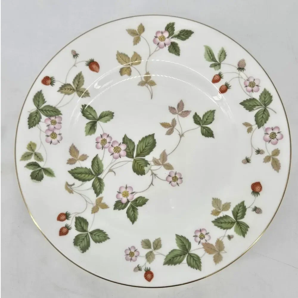 4 Wedgewood Wild Strawberry Bone China Salad Plates R4406 8